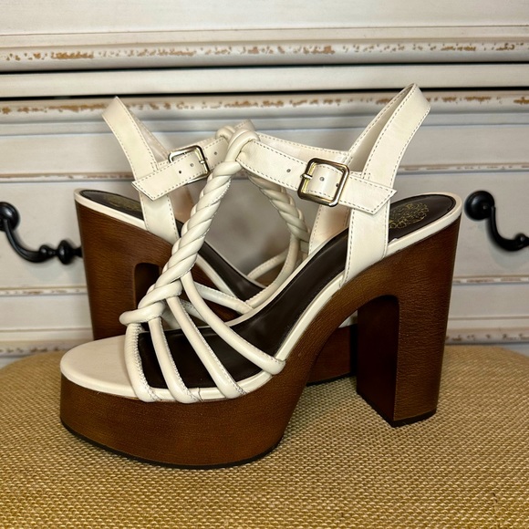 Vince Camuto Shoes - Vince Camuto Rohnlee Platform Leather Sandal NWT size 8 (no box)